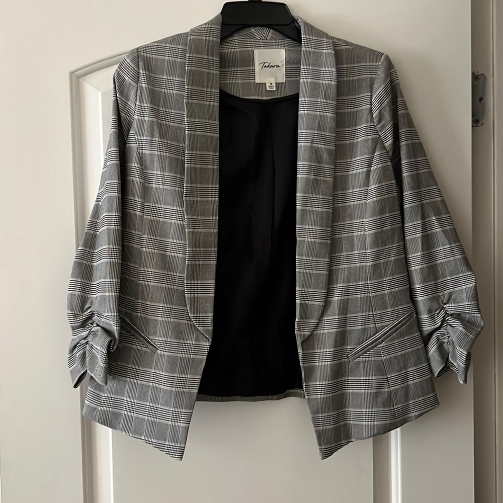 Takara women’s size medium jacket